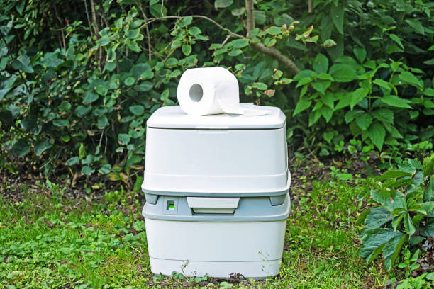 Best Portable restroom trailer rental  in Middletown, OH