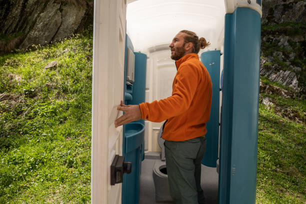 Best Porta potty rental near me  in Middletown, OH